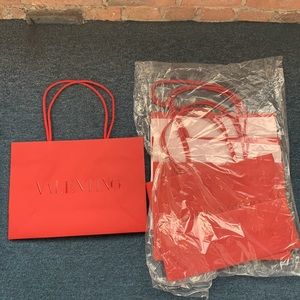 8 VALENTINO Shopping Bags
